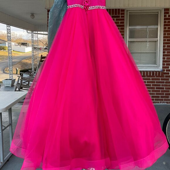 Ritzee Girl dark pink pageant dress little girl size 8, runs bigger - Picture 2 of 9